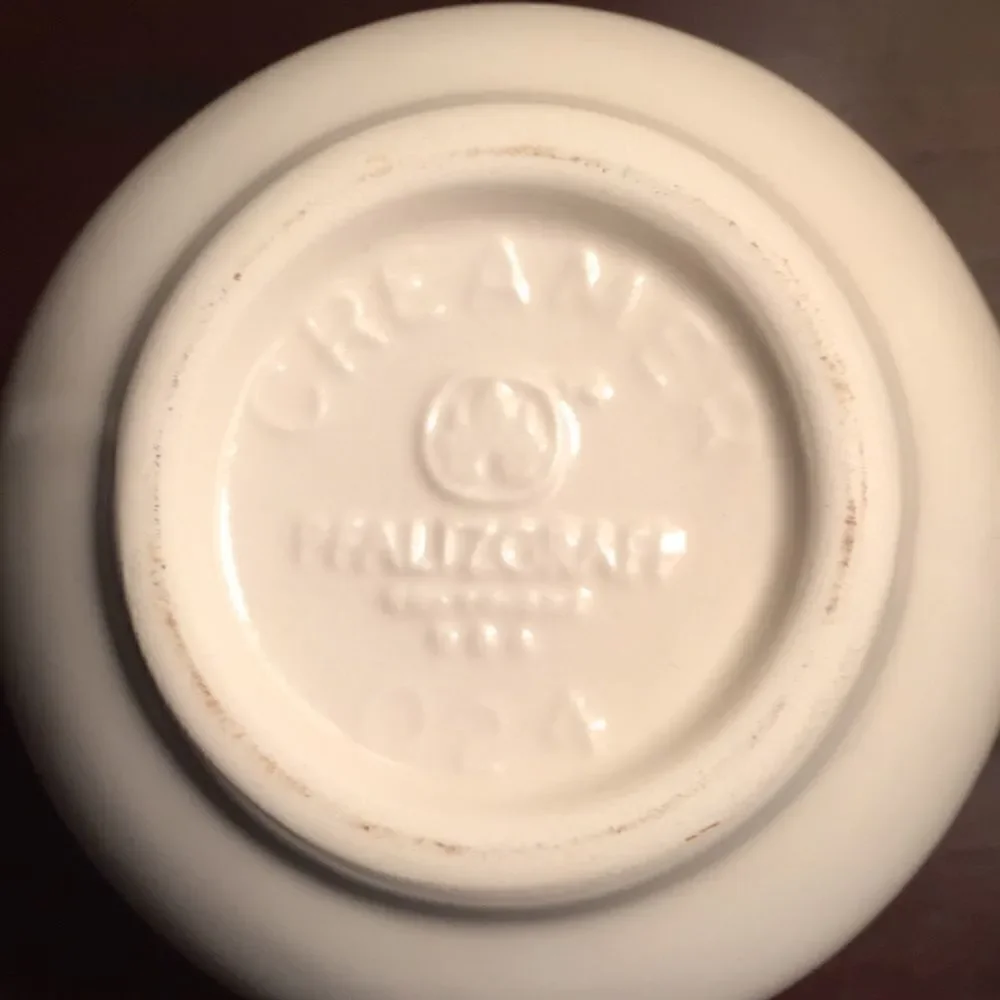 Pfaltzgraff  Creamer